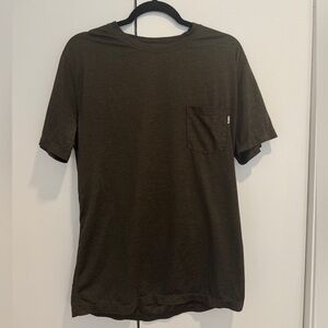 Vuori Men’s Tradewinds Performance Tee